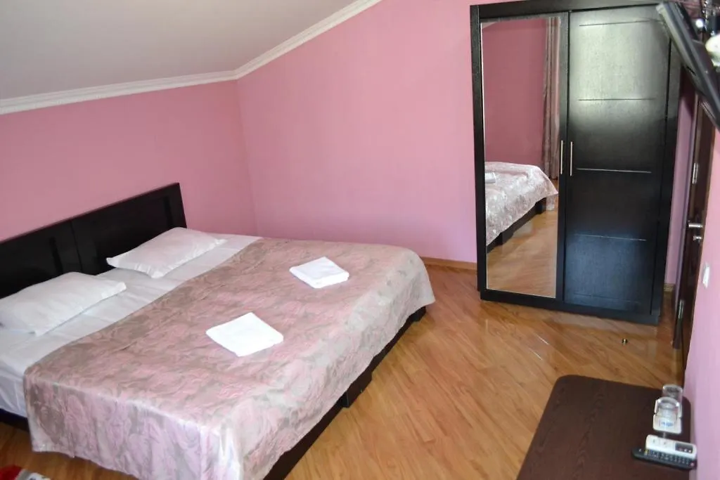 Hotel Isaka Tbilisi