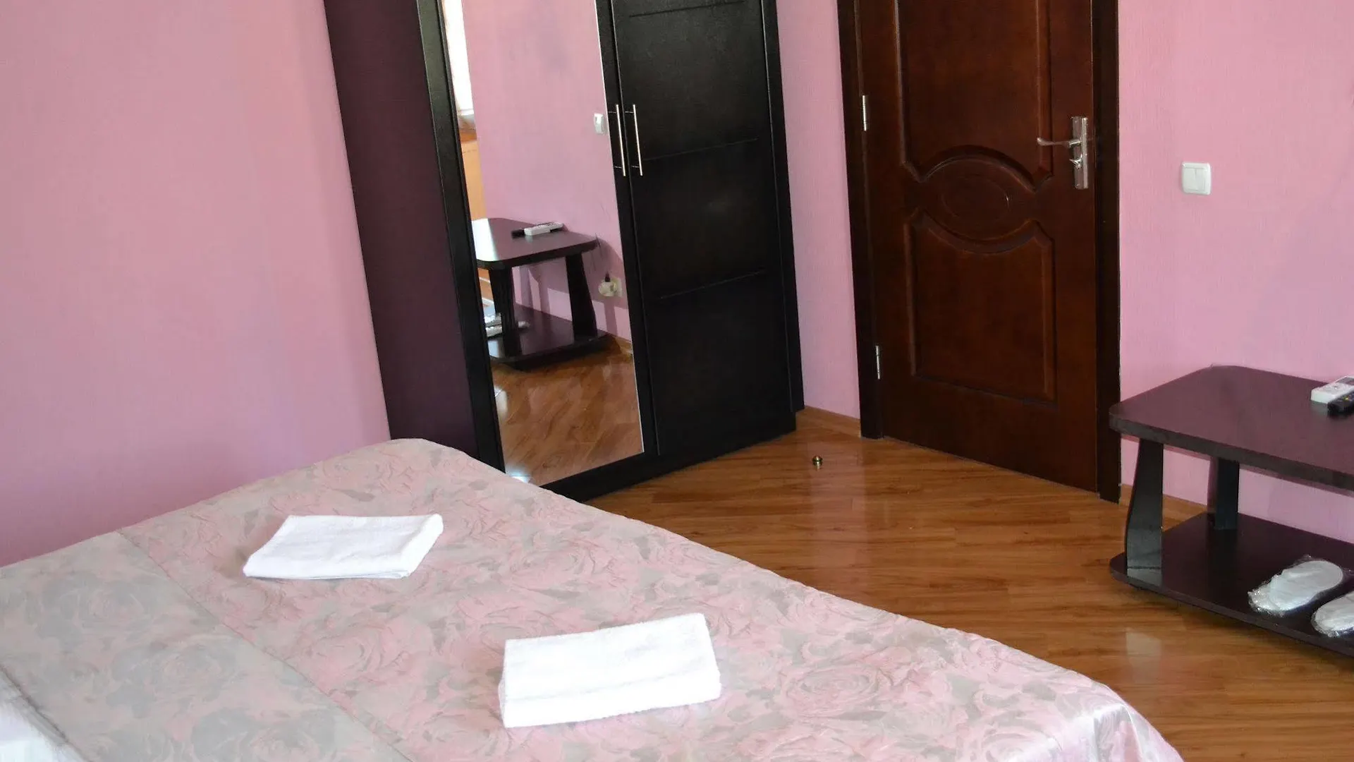 Hotel Isaka Tbilisi Georgien