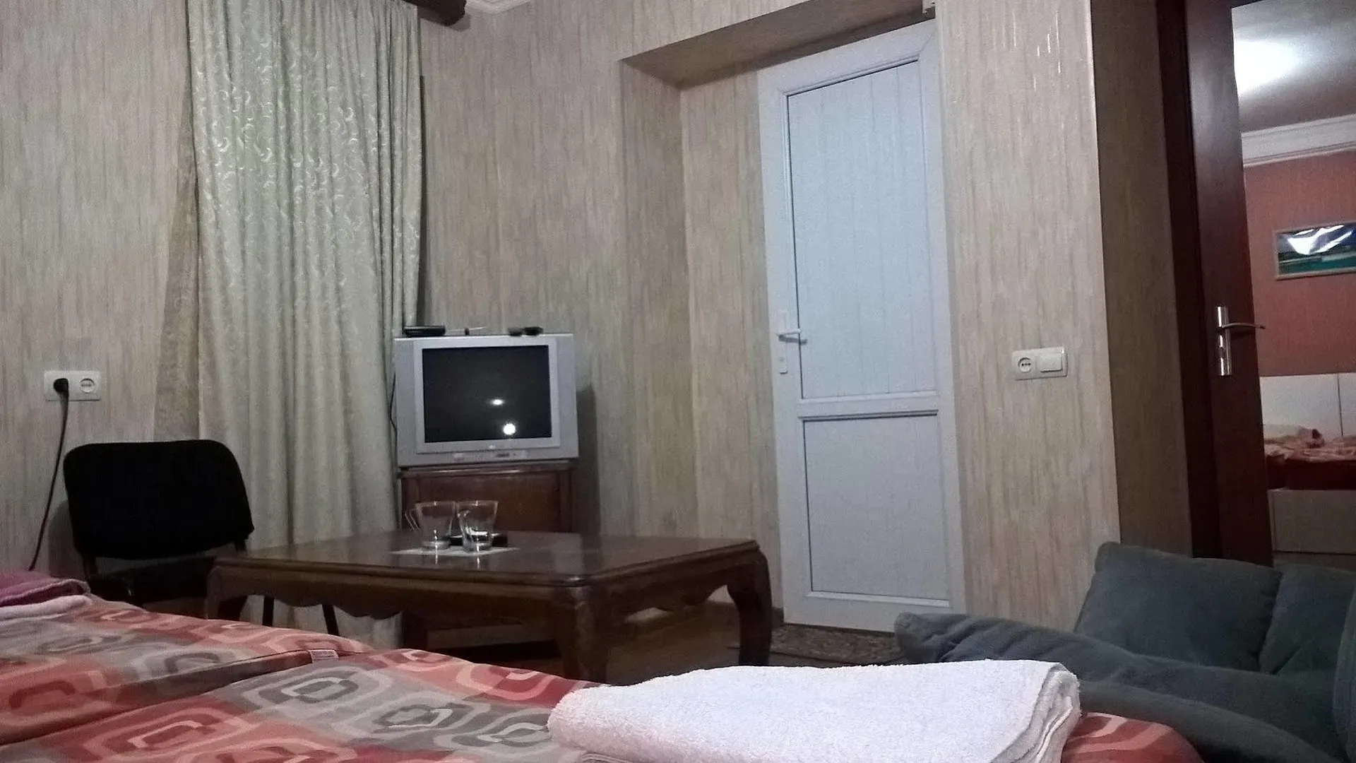 Hotel Isaka Tbilisi 3*,