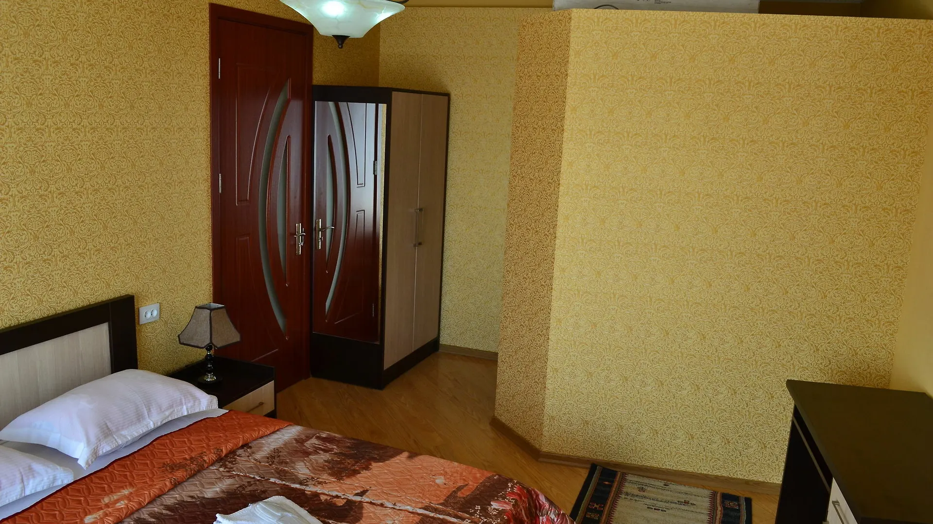 Hotel Isaka Tbilisi