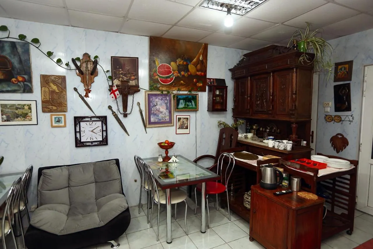 Hotel Isaka Tbilisi 3*,